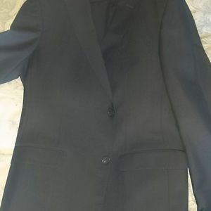 ZZenga Men's black two-piece suit